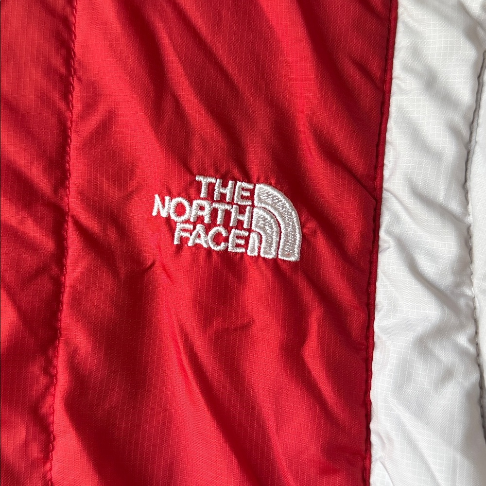The North Face Red and White Women Zip-Up Jacket - size M - Picture 2 of 8